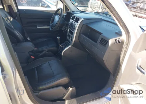 2008 Jeep Patriot Sport from USA, damaged, VIN 1J8FF28W08D796050